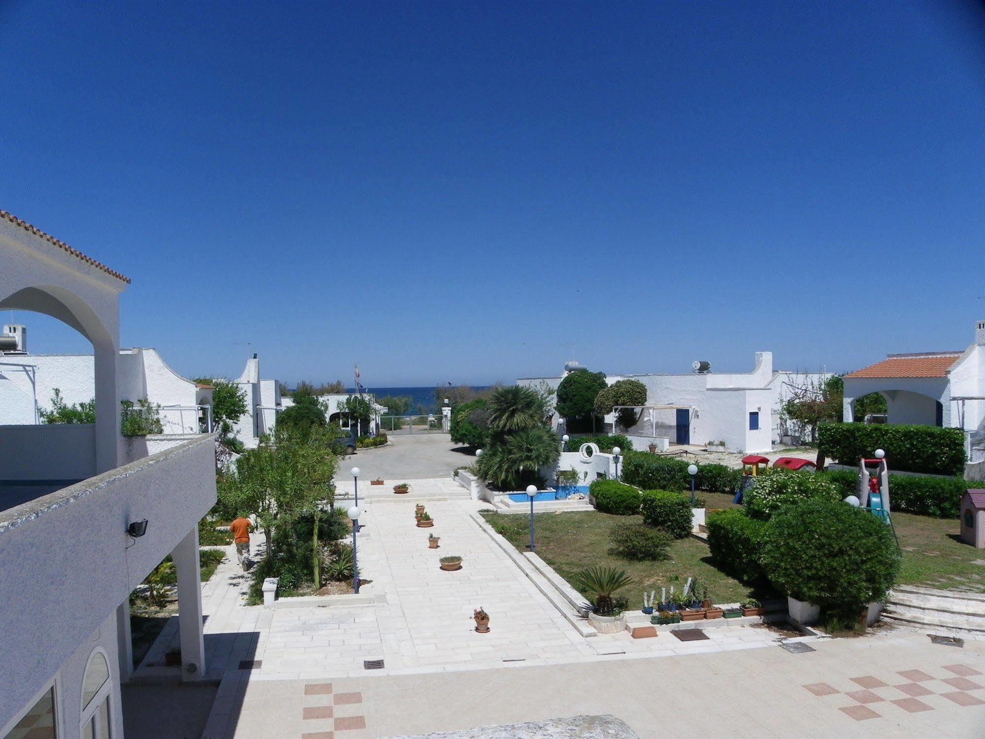 Villaggio Plaia Ostuni Dış mekan fotoğraf